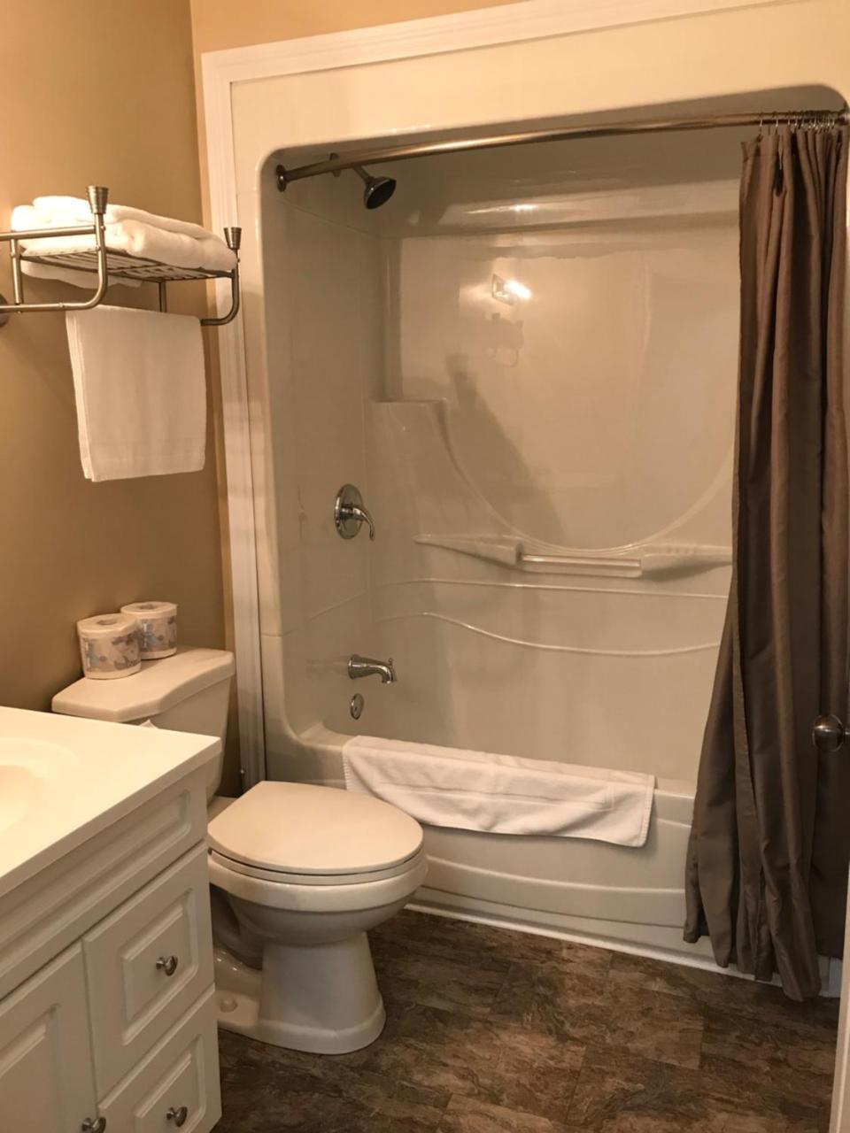 Riverview Suites Clarenville Kültér fotó