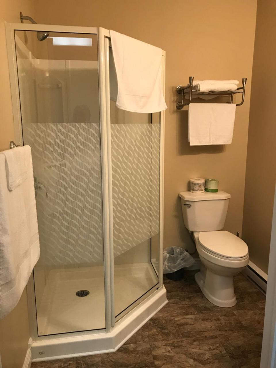 Riverview Suites Clarenville Kültér fotó